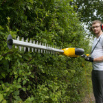 (obrázek pro) POWXG2044 - Elektrický plotostřih 550W Teleskopický - 550mm